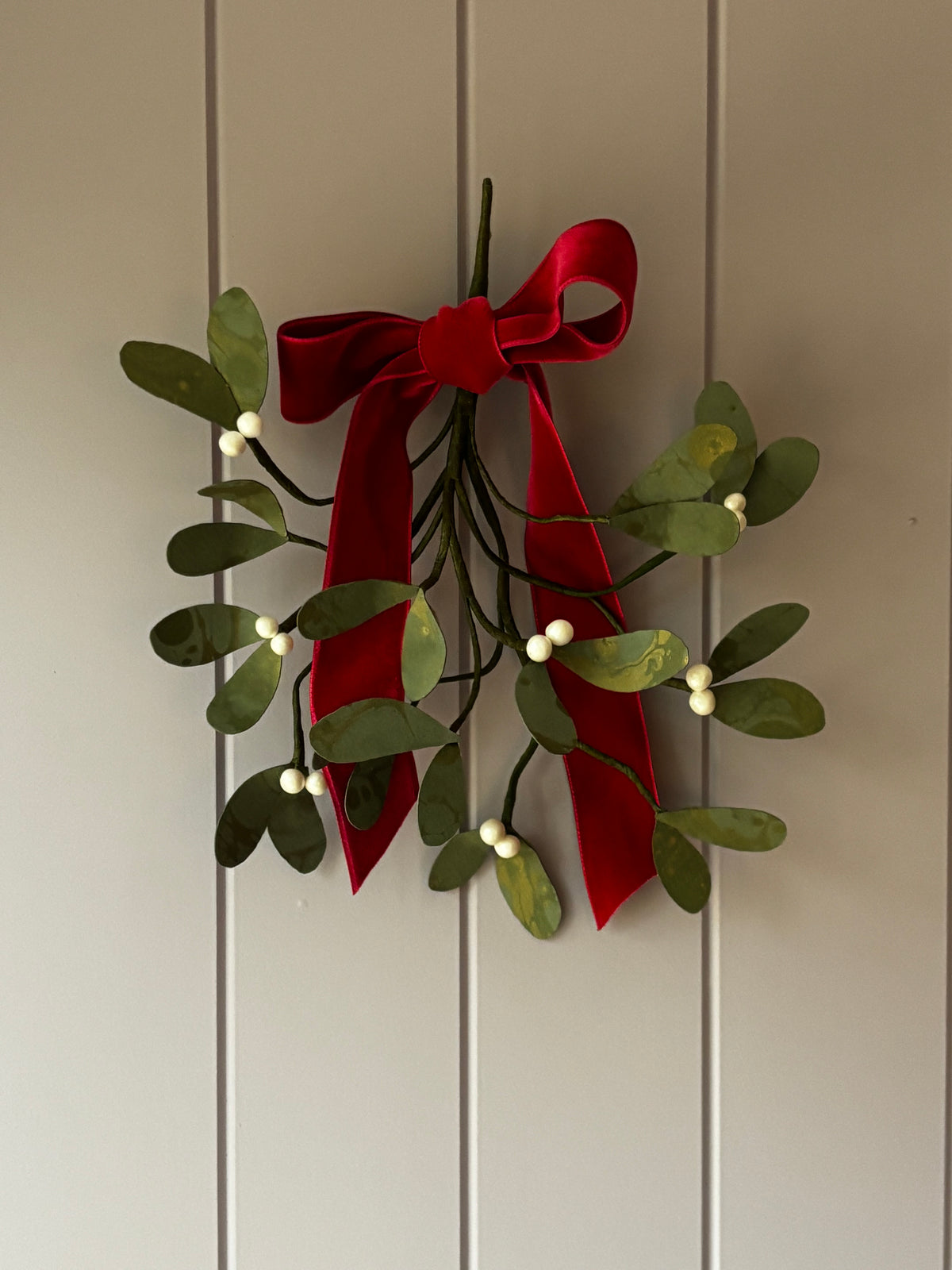 Paper Mistletoe