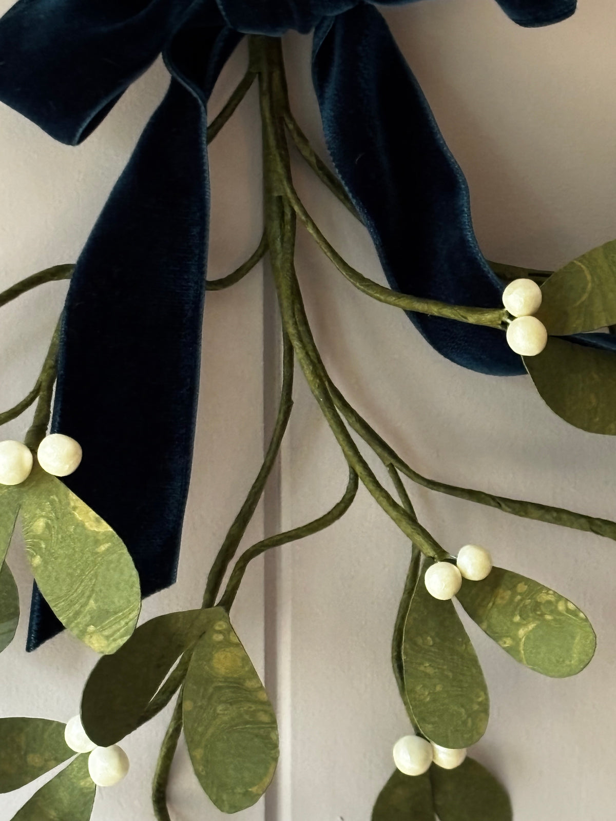 Paper Mistletoe