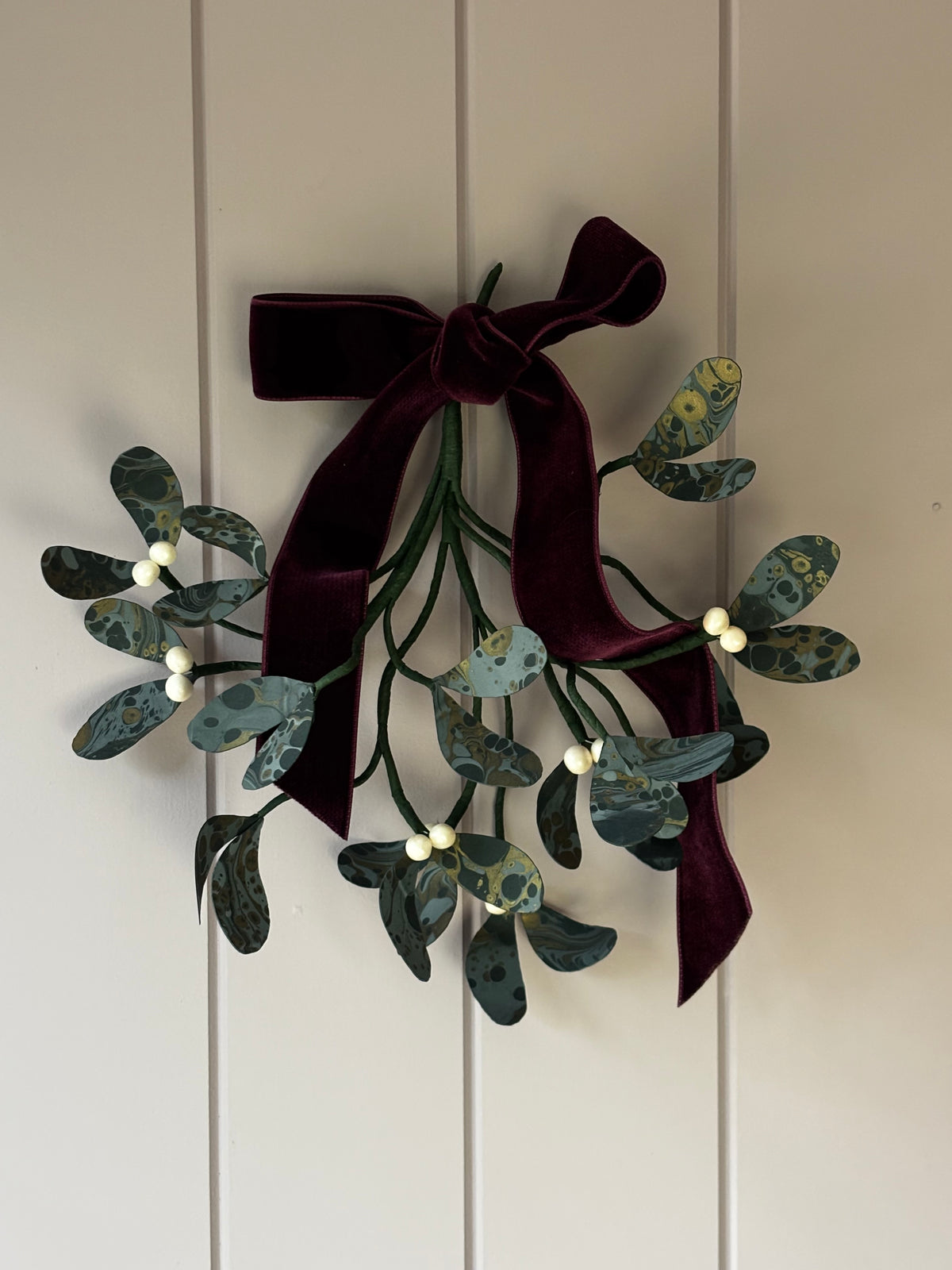 Paper Mistletoe