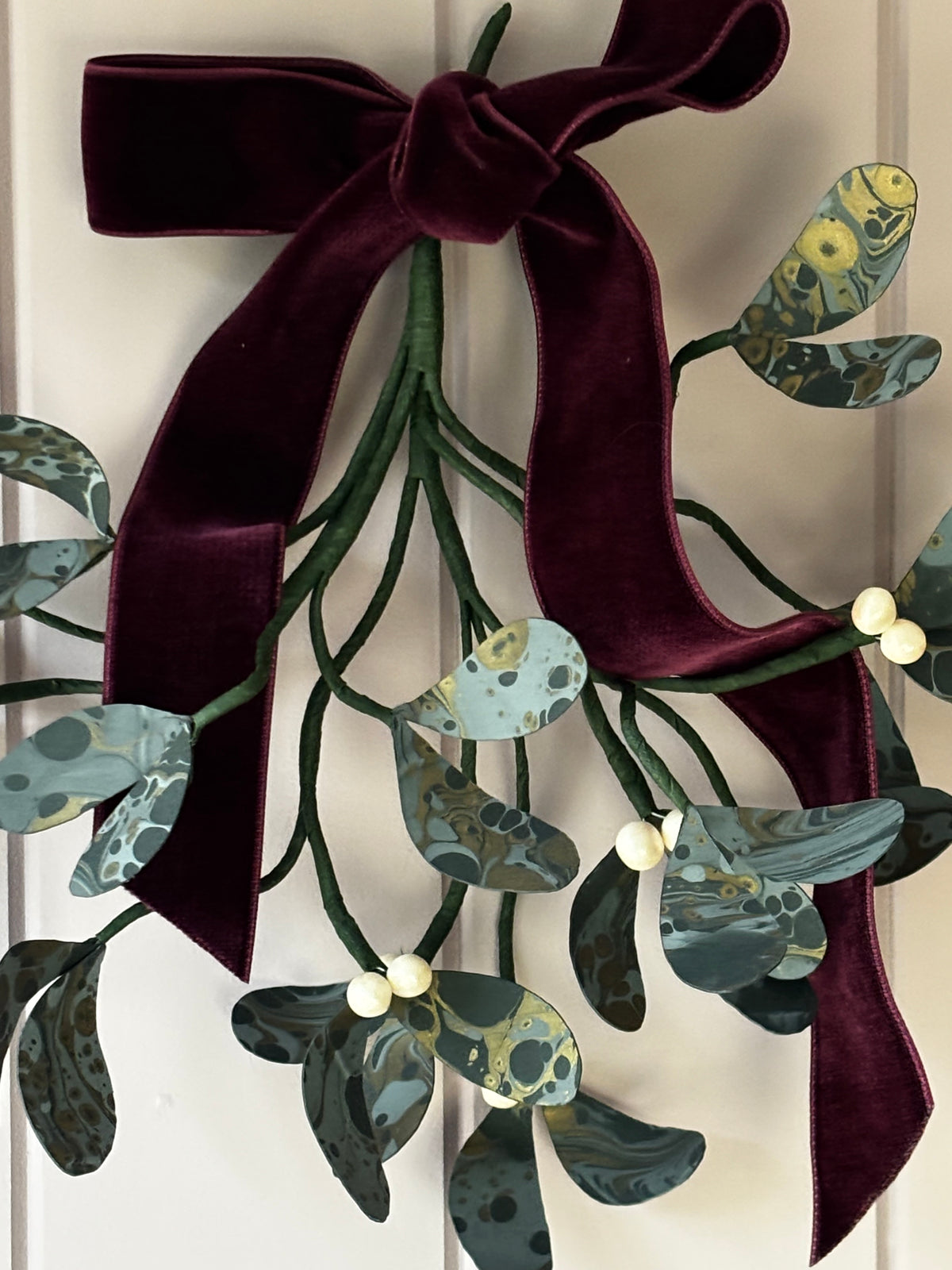 Paper Mistletoe