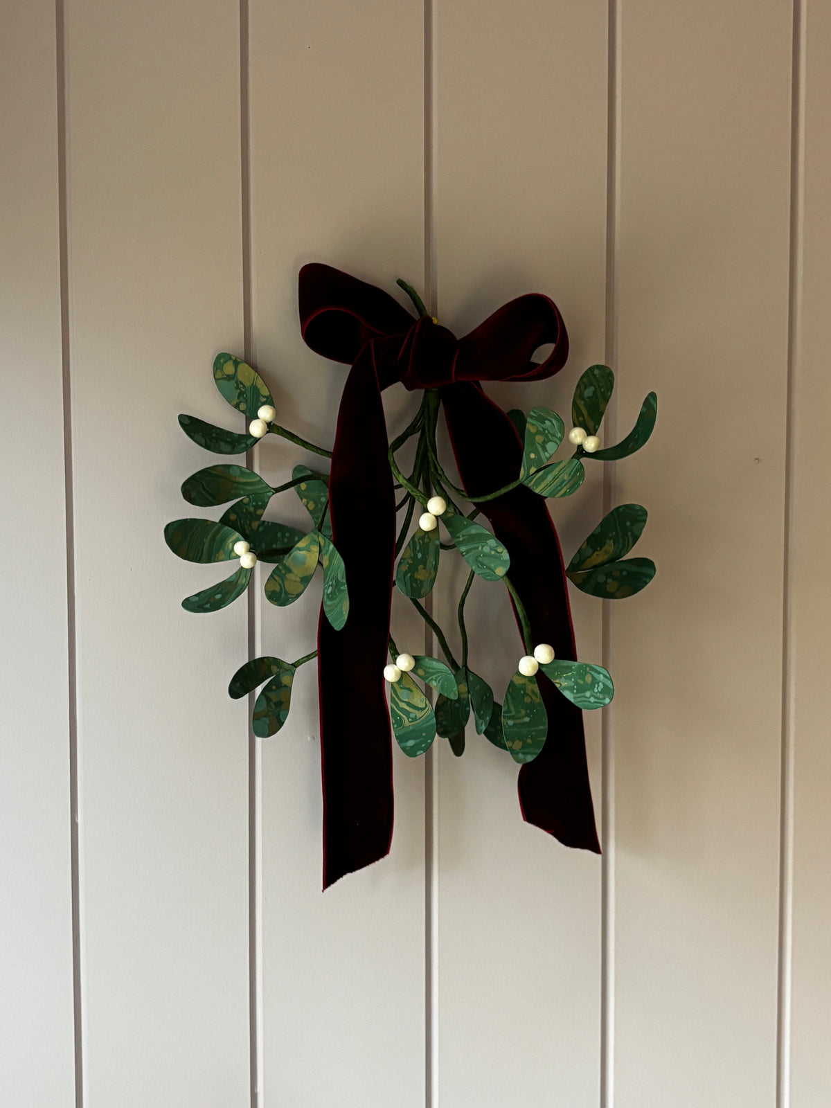 Paper Mistletoe