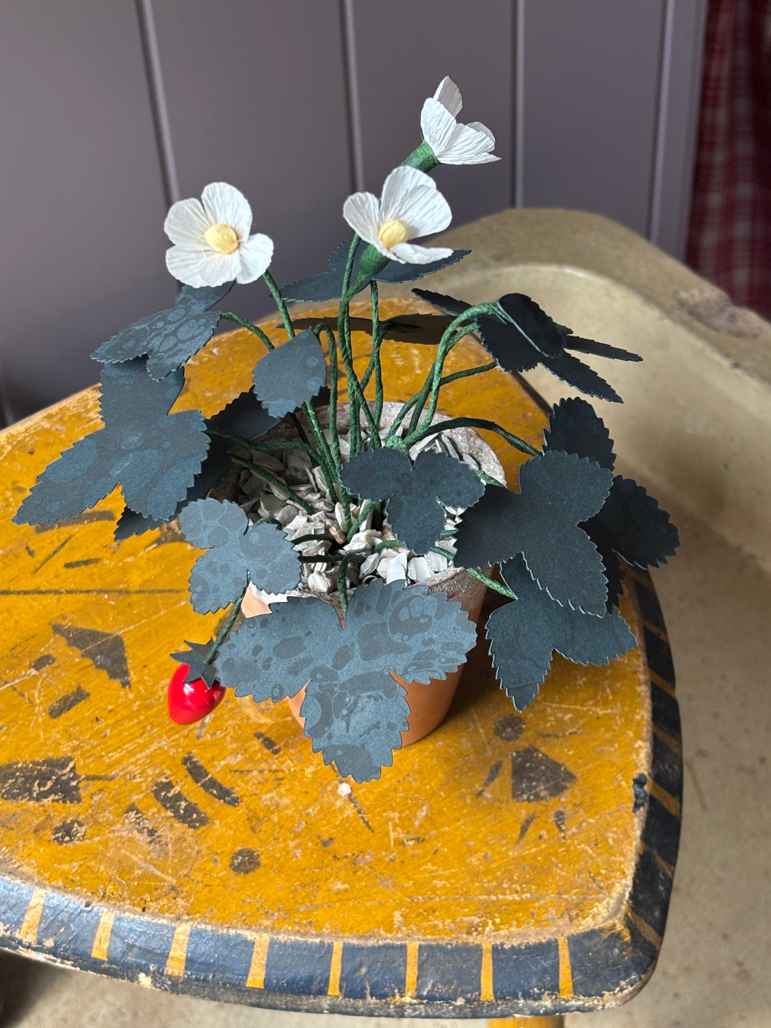 Paper wild strawberry