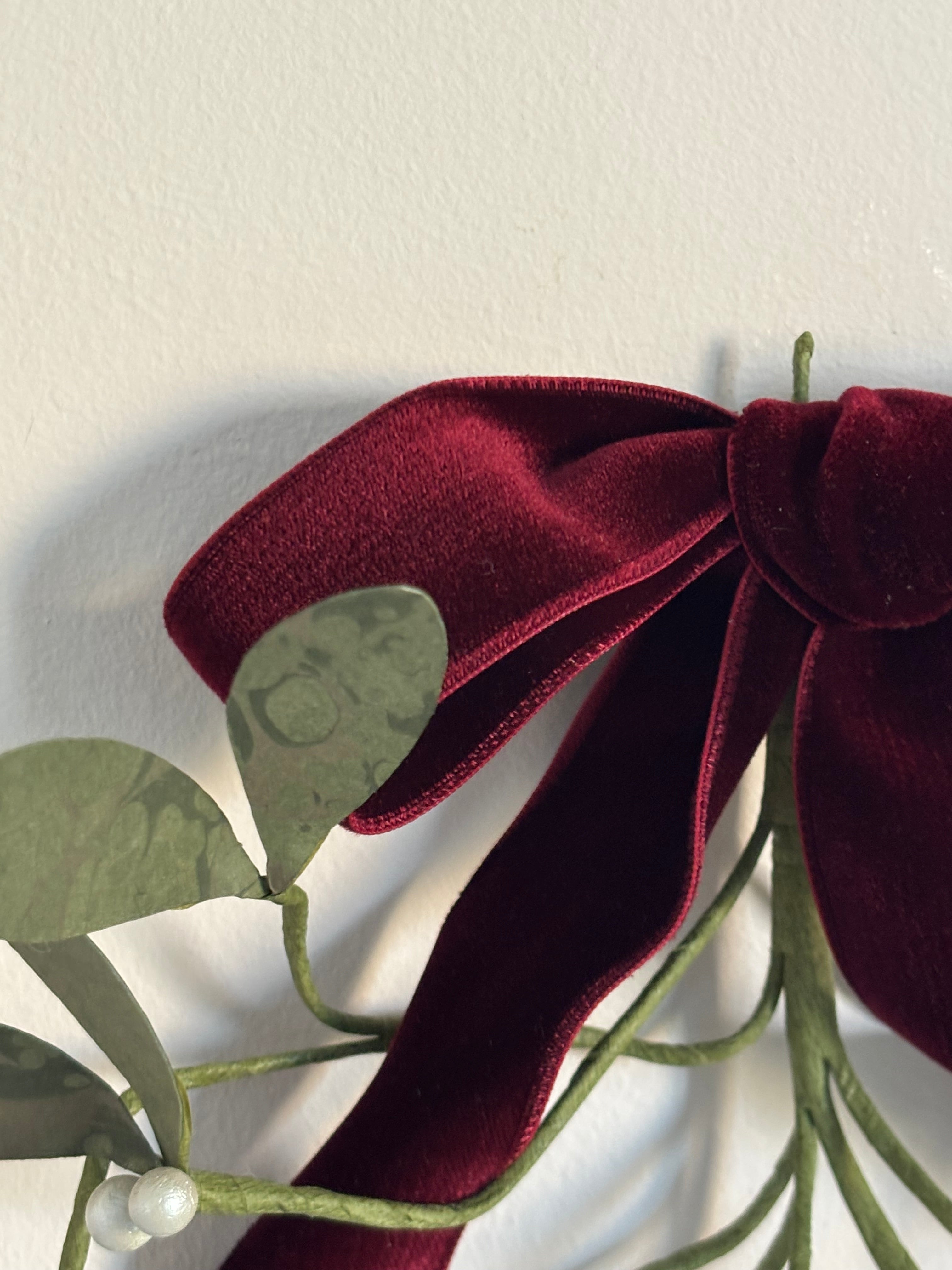 Paper Mistletoe (1207)