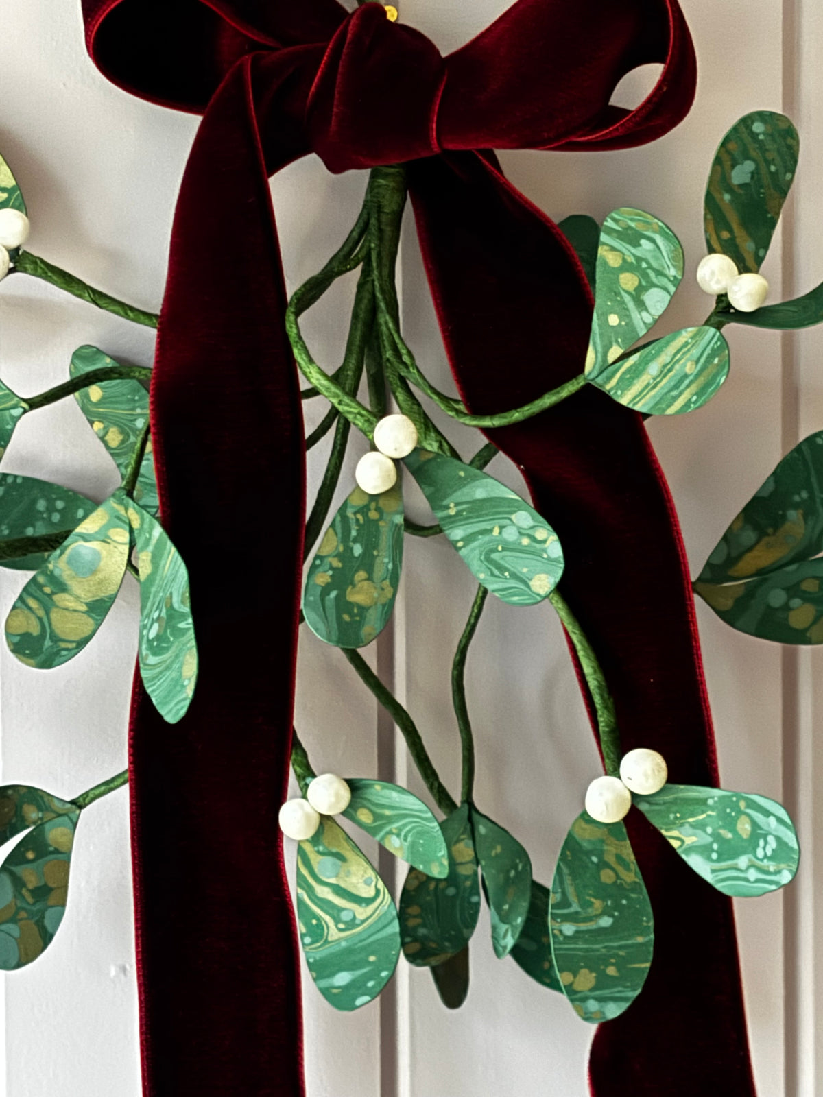 Paper Mistletoe