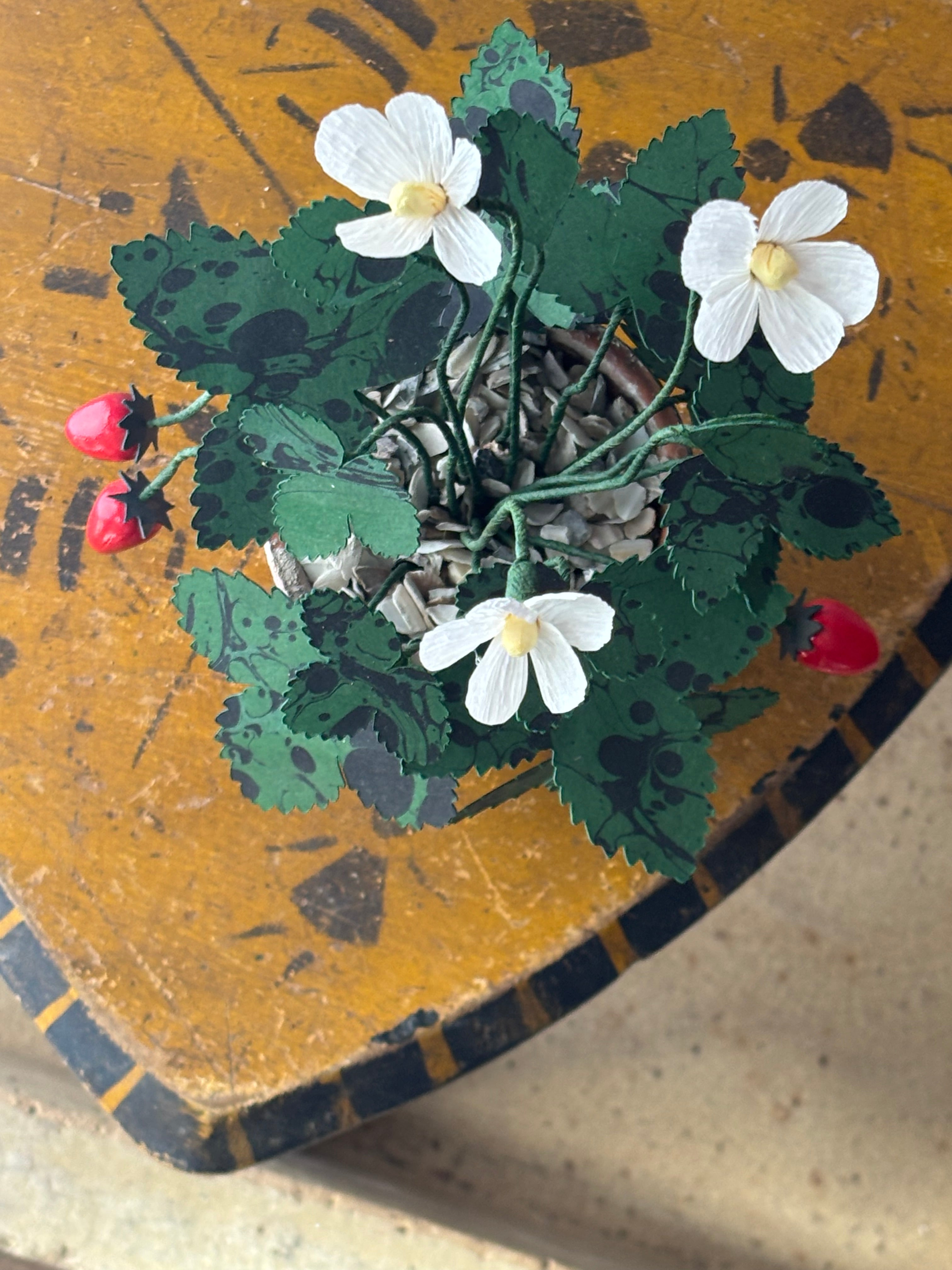 Paper wild strawberry