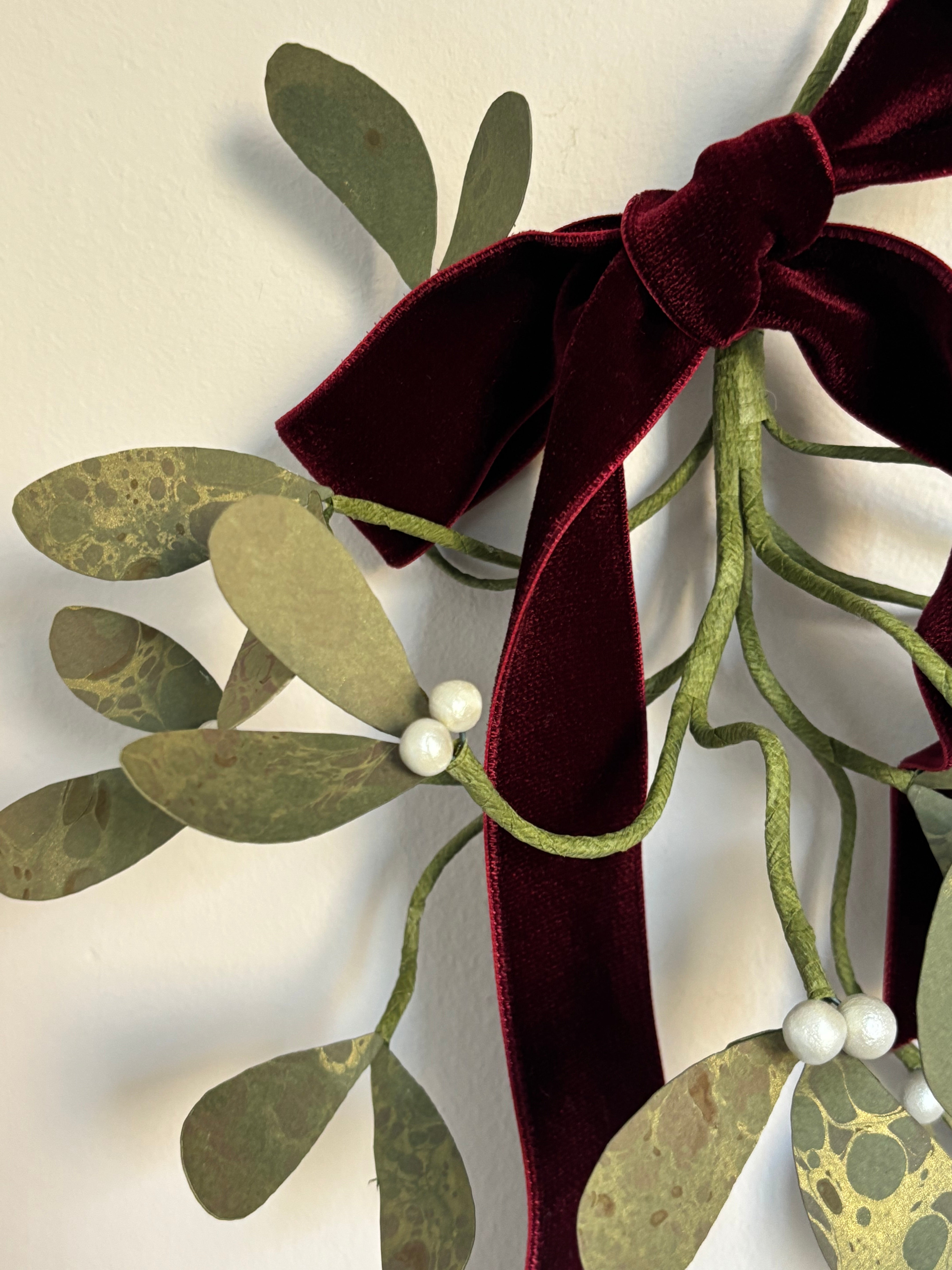 Paper Mistletoe (1209)