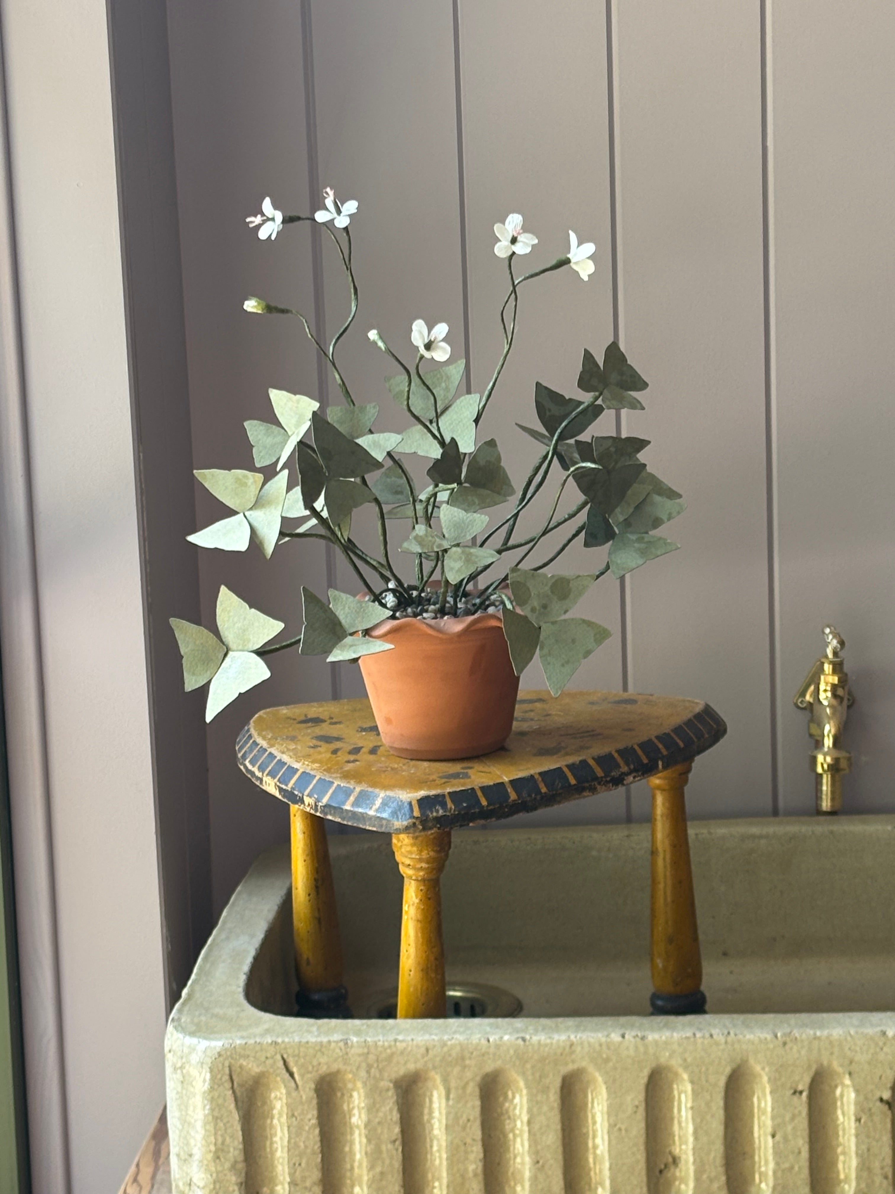 Paper Shamrock in STRAW pot